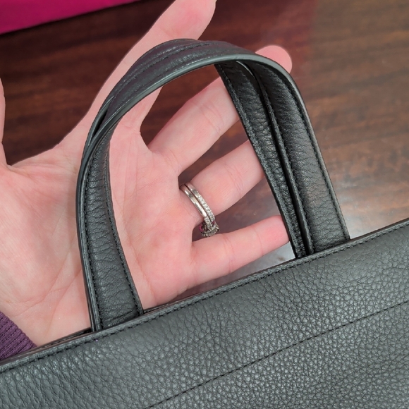 Tory Burch Black Leather Bag with Gold Details - Picture 6 of 16